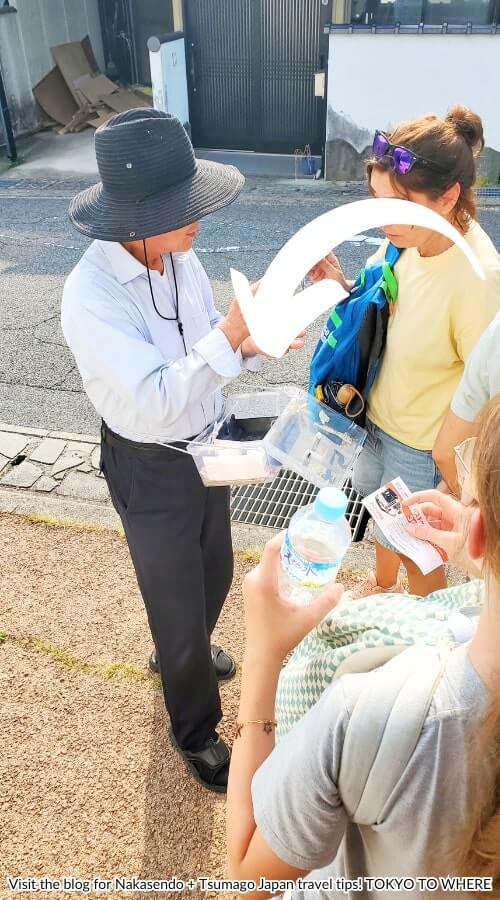 how to pay for bus tickets tsumago to nagiso bus
